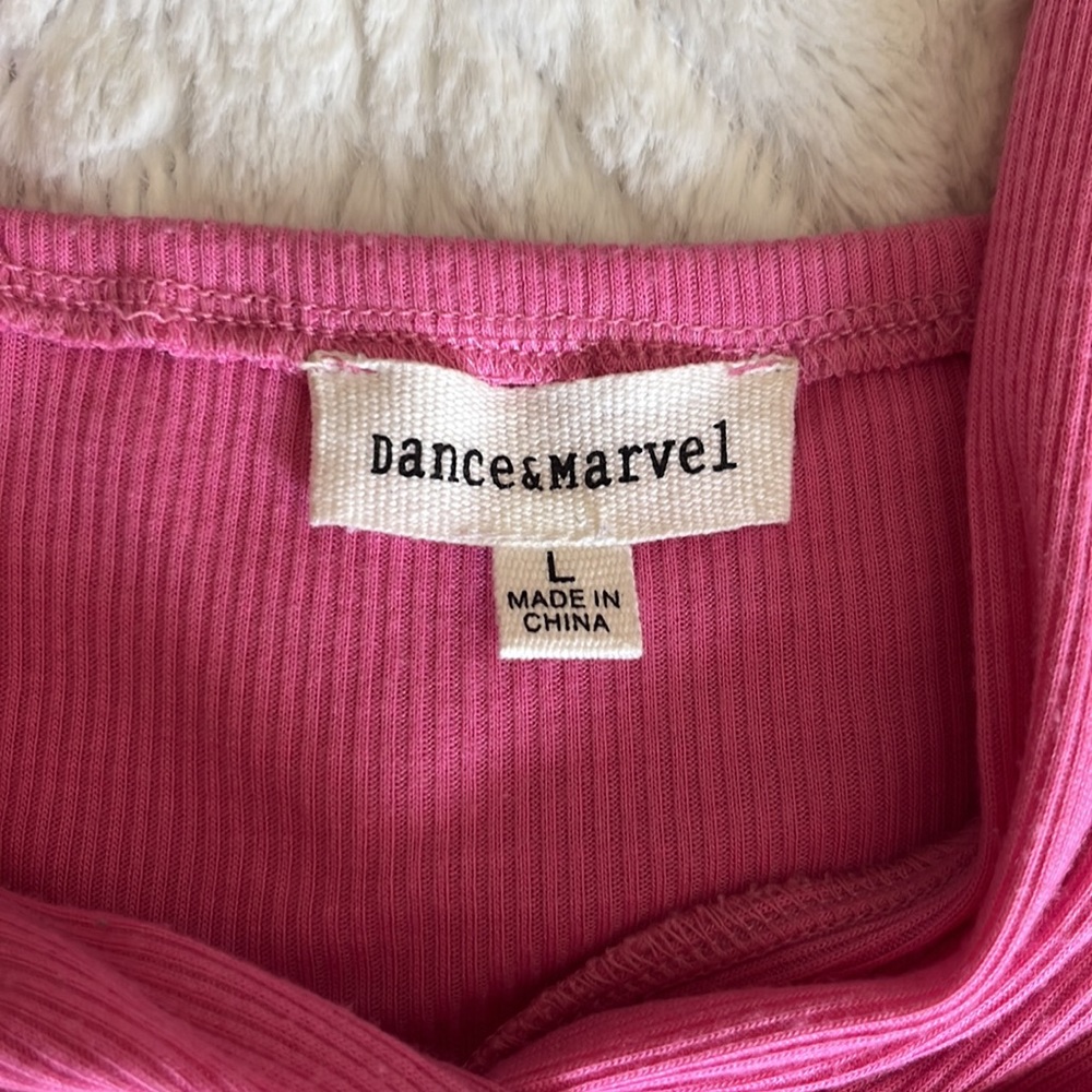 Pink Top - Picture 4 of 6
